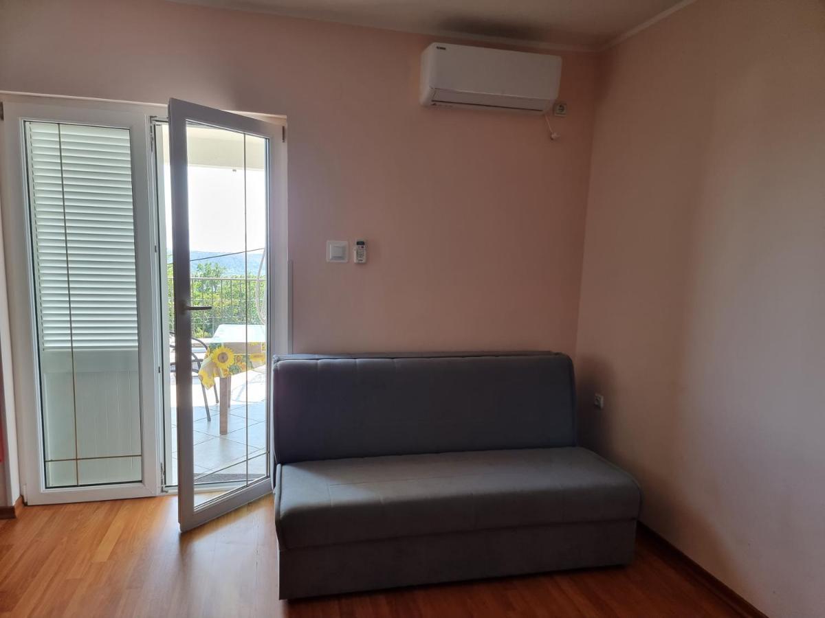 Apartments Katarina Шмрика Экстерьер фото